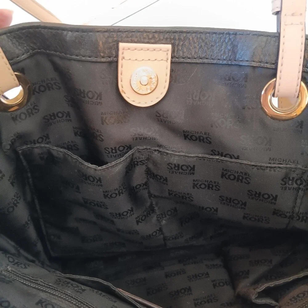 Michael Kors Tote Bag Women Large Black Pebbled Leather Tan Straps Gold Hardware - Picture 8 of 9
